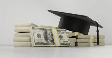 A Few Simple Investment Ideas for Students